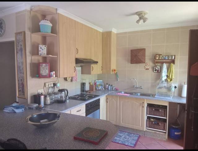 2 BEDROOM HOUSE FOR SALE IN WIERDA PARK